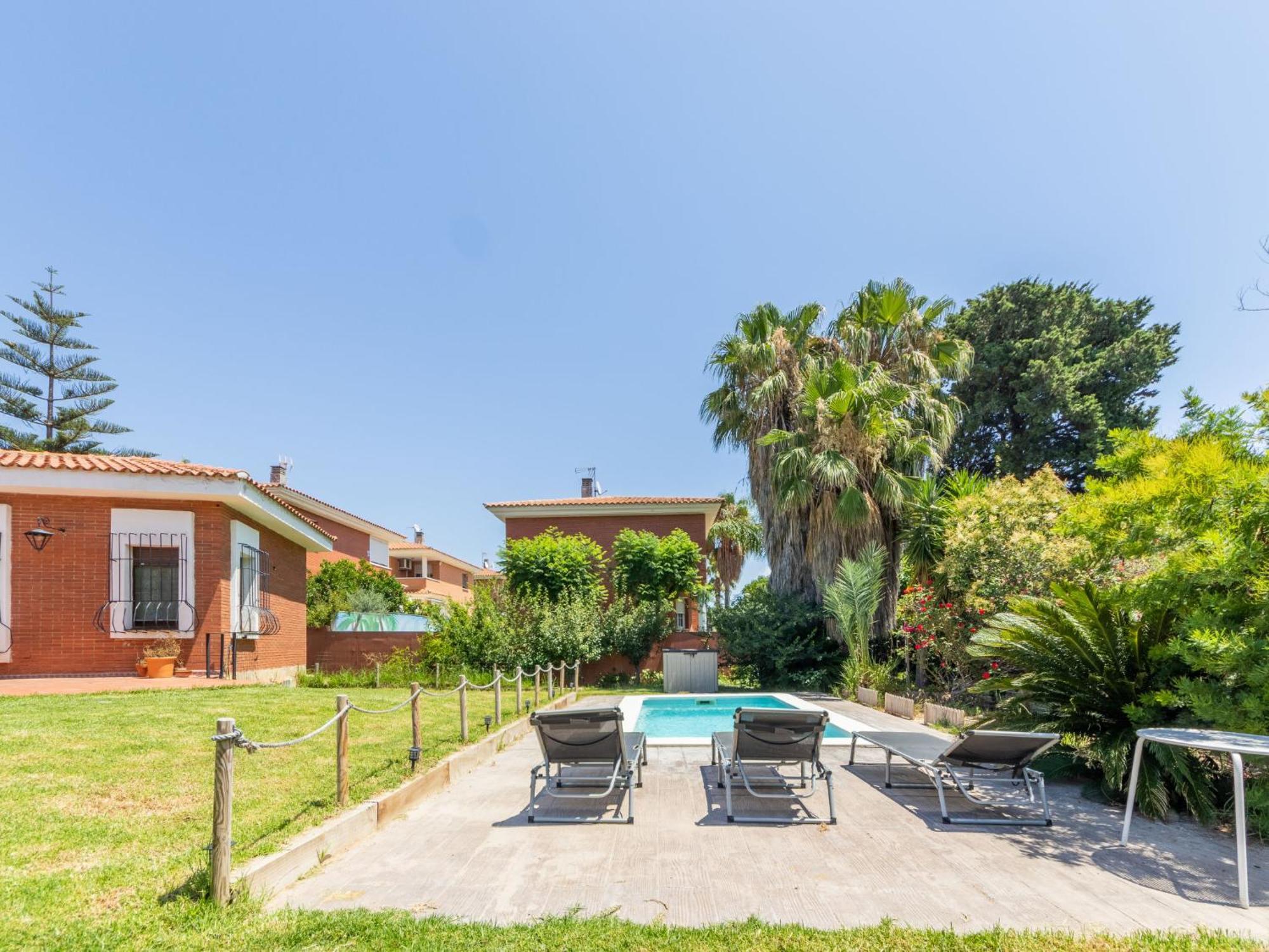 Holiday Home Alexandra By Interhome ビラフォルトゥニー エクステリア 写真